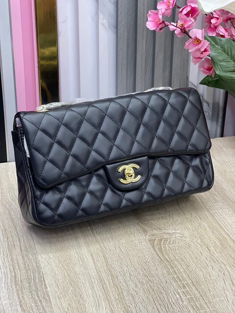 Quilted Luxe Chain Shoulder Chanel Bag